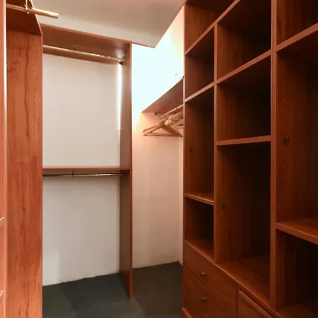 Tropez Centre, La Bravade 2 Pour 4, Romana 3* Saint-Tropez