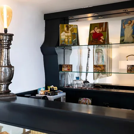 Appart hôtel Tropez Centre, La Bravade 2 Pour 4, Romana 3*