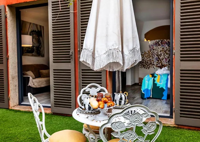 La Bravade Luxe Et Serenite Au Coeur De Spacieuses Avec Jardin Enchanteur 3*